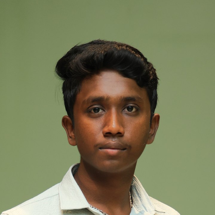 Portrait of Nithveen Kavi P, Founder and CEO of EFLABS Pvt. Ltd.